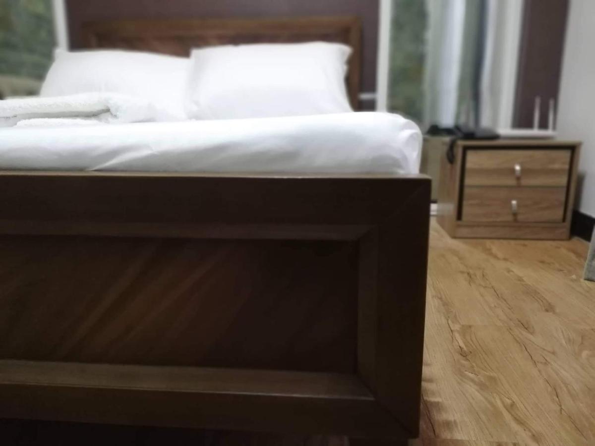Antonio'S Place, 3 Mins To Mactan Airport, Fast Internet With Netflix ماكتان المظهر الخارجي الصورة